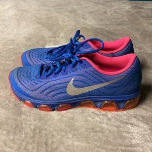 Women’s Nike Tailwind 6 Sneakers